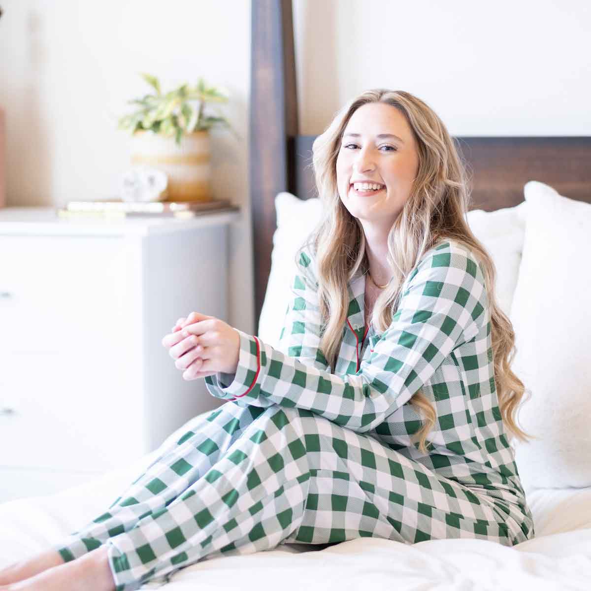 Women s Holiday Gingham Sleep Pants The Royal Standard